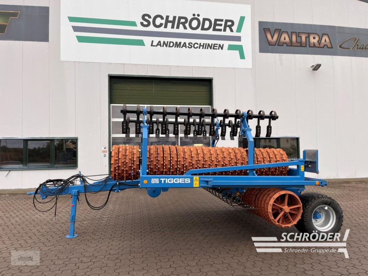 Sonstige Bodenbearbeitungsgeräte des Typs Tigges CAMBRIDGEWALZE CERAFLEX |VORFÜHRMASCHINE, Gebrauchtmaschine in Leizen (Bild 1)